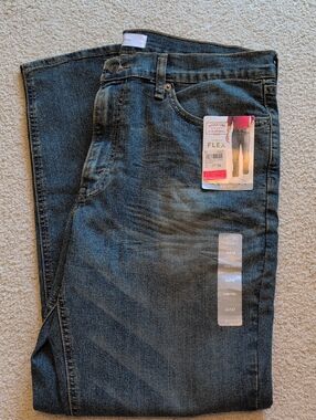 Men's Levi Strauss Signature Jeans Athletic Fit NWT 36x32